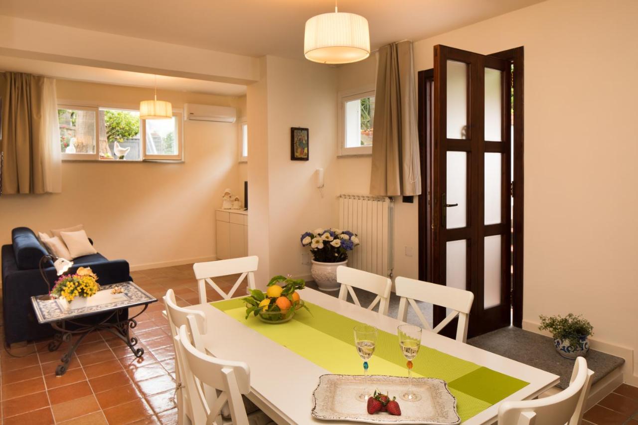 Casa Beatrice Bed & Breakfast Sorrento Ngoại thất bức ảnh