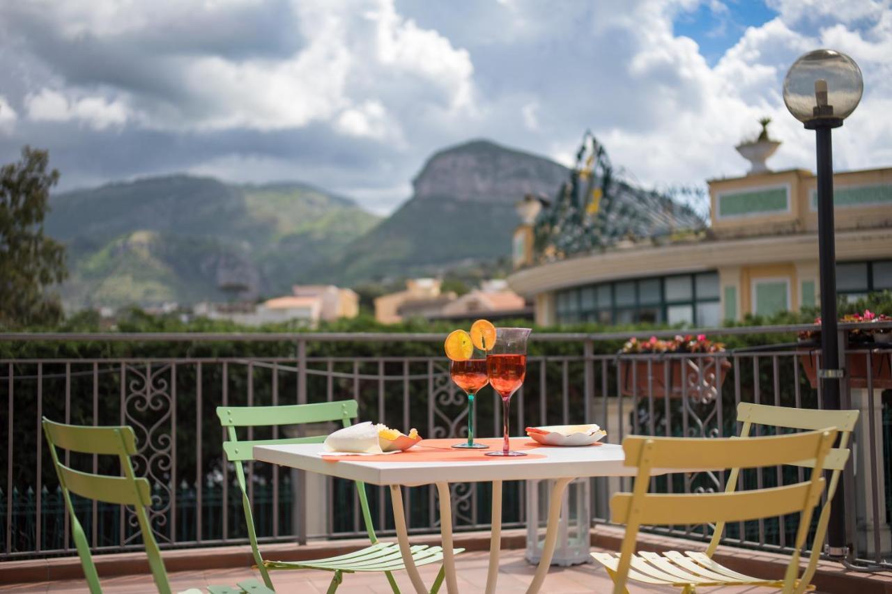 Casa Beatrice Bed & Breakfast Sorrento Ngoại thất bức ảnh